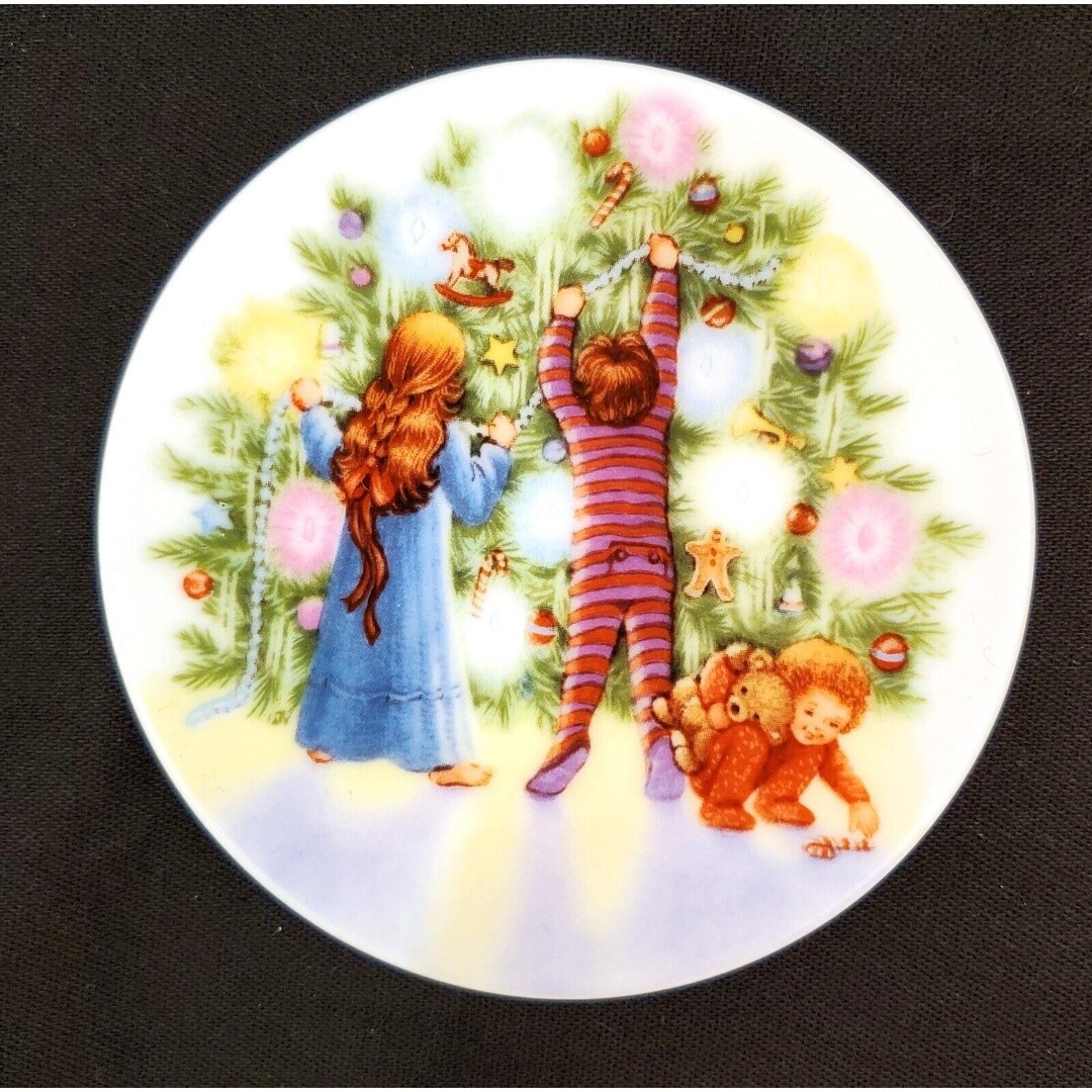 Hallmark Light Shines at Christmas Kids Decorating Tree Mini Plate ...