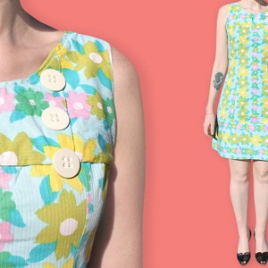 60s Flower Print Babydoll Dress - Fitted Sleeveless Floral Mod Dress - Multicolor Bold Flower Scooter Dress - Mini Clueless Daisies Dress