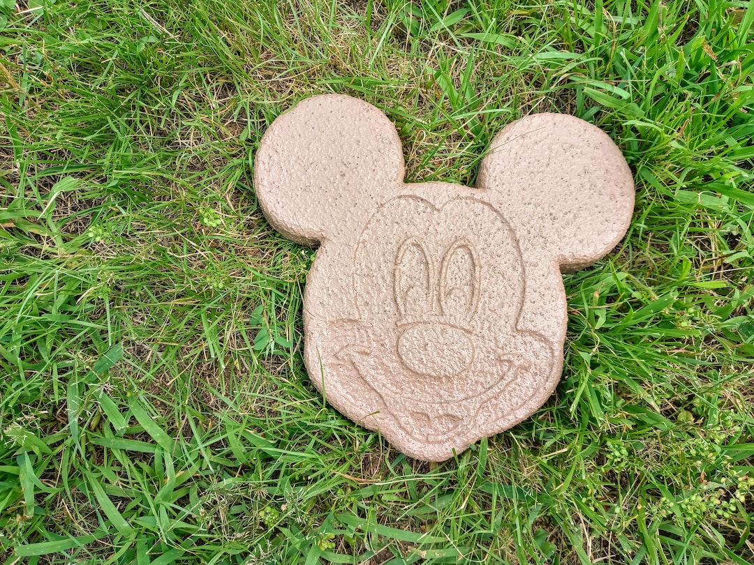 Medium Size Ginger MICKEY MOUSE Garden Stepping Stones Decorative ...