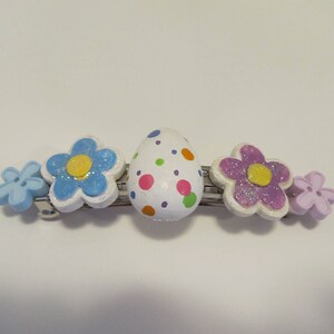 Easter Button Barrette- Easter Gifts- Easter Egg Barrette- Button Barrettes- Barrettes for Women- Barrettes for Girls- Barrettes for Teens