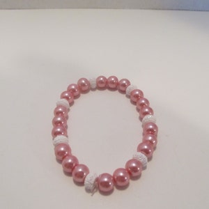 Pink Pearl Bracelet- Birthday Gift- Teen Bracelets-Gifts for Teens- Gifts for Her- Bracelets for Teens-Gifts for Mom- Beaded Bracelet