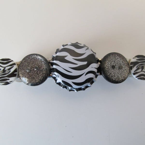 Zebra Bottle Cap Barrette- Birthday Gifts- Hair Accessories- Barrettes for Women- Barrettes for Girls- Barrettes for Teens- Button Barrettes