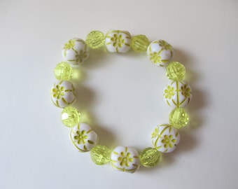 Yellow Flower Bracelet- Beaded Bracelet- Girls Bracelet- Kids Bracelet- Bracelets for Kids- Birthday Gifts- Bracelets for Girls