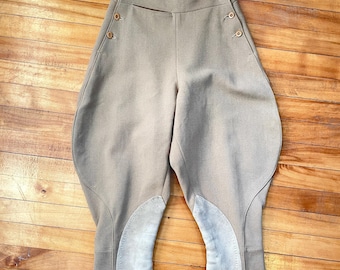 1938 Women's English Wool Jodhpurs with Suede Patches. XS