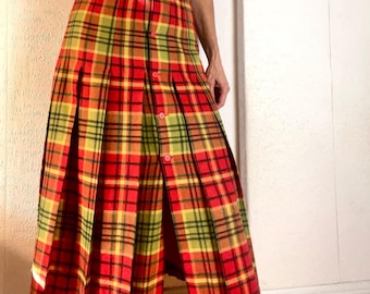 1980s Mondi Wool Tartan Plaid Pleated Skirt. S