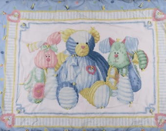 Vintage Teddy Bear small quilted blanket