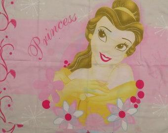 Set of 2 Vintage Disney Princess pillowcases