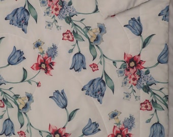 Vintage Floral Twin Comforter