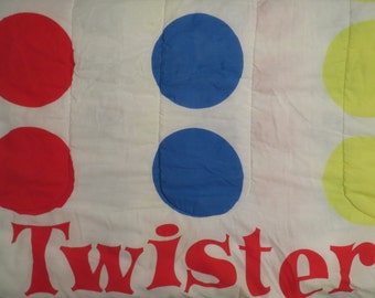 Vintage Twister Full sized comforter