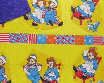 Vintage Raggedy Ann quilted blanket