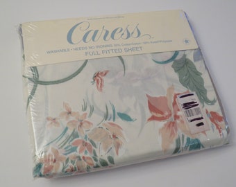 Vintage Caress by Springs Floral full sized flat and fitted sheets -new in package