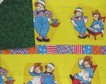 Vintage Raggedy Ann quilted blanket