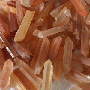 Tibetan Orange Quartz Points, Rare Natural Orange Himalayan Seed Quartz, Solar Sun Crystal Solar Plexus Chakra, Golden Lemurian Seeds, 20g