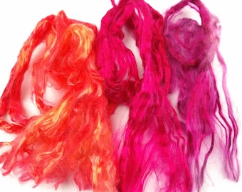 Red Mix Tencel Tops 20g Hand Dyed Plant Tree Silk Fiber, Vegan friendly Effects in Weaving Felting Spinning Nuno Fiber Art Creative Textiles