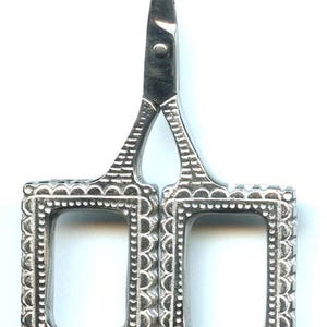 Silver Lace Scissors: Embroidery Thread Snips, Needlework