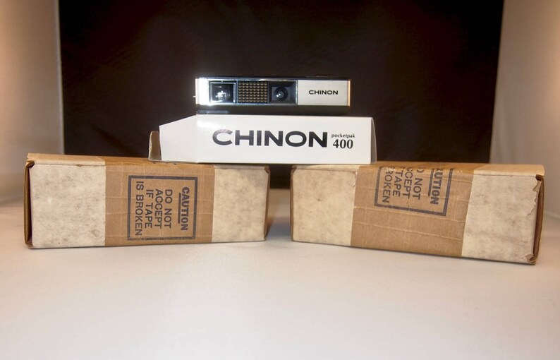 Vintage Chinon Miniature Camera image 3