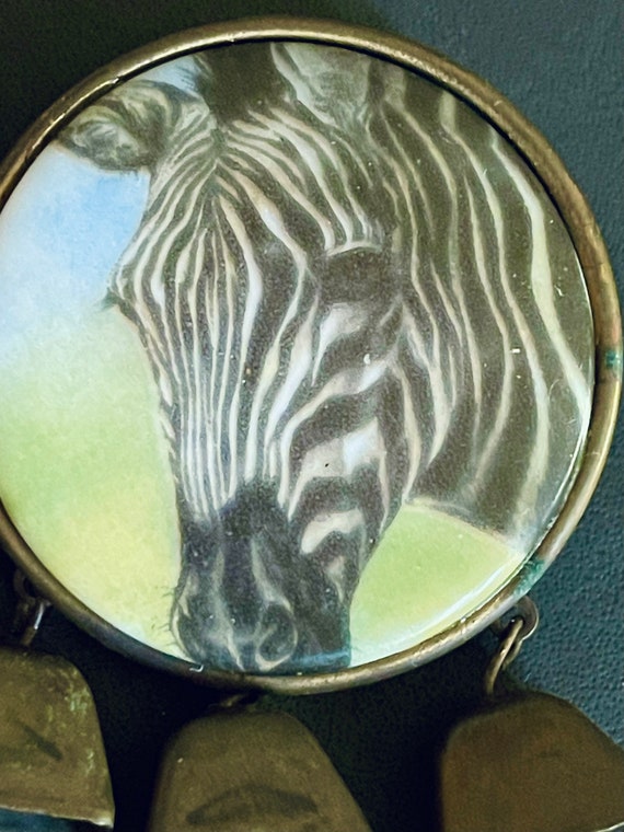 Vintage Brooch with Zebra Drawing & Delightful Be… - image 9