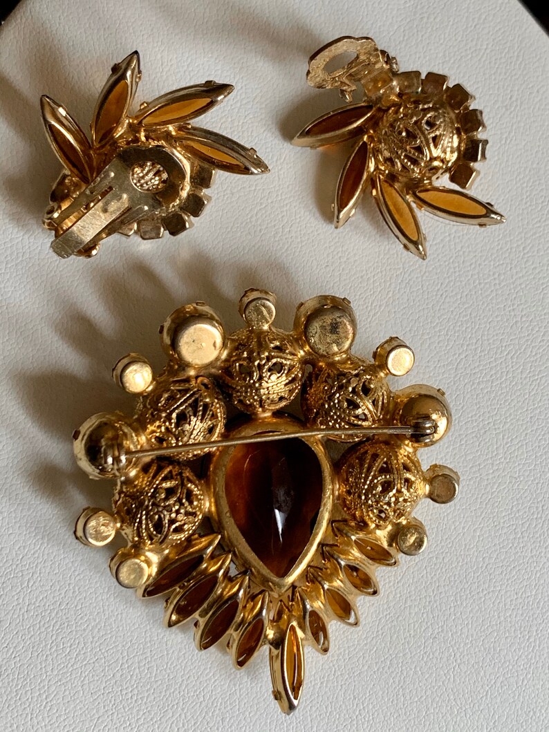 Vintage Delizza /& Elster Juliana classic jewelry set brooch earrings amber and AB crystals
