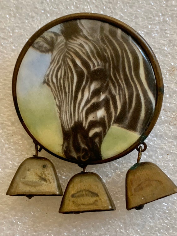 Vintage Brooch with Zebra Drawing & Delightful Be… - image 1