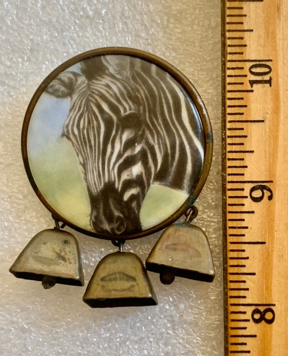 Vintage Brooch with Zebra Drawing & Delightful Be… - image 6