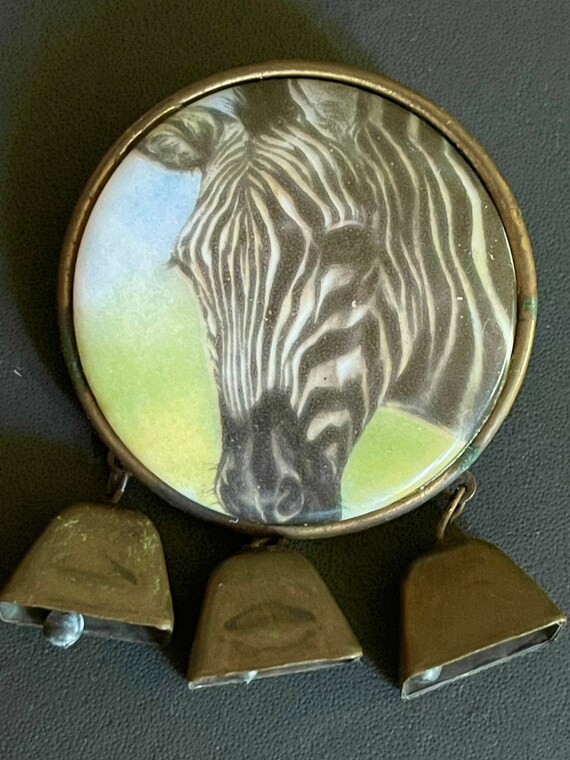 Vintage Brooch with Zebra Drawing & Delightful Be… - image 3