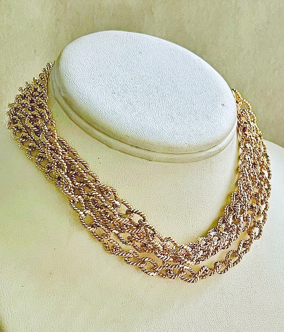 Vintage Monet textured curb link chain necklace 5… - image 2