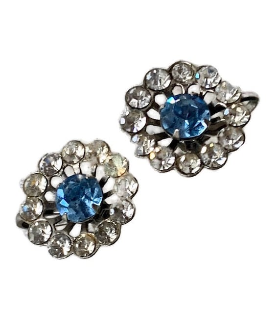 Sale! Vintage rhinestone earrings sky blue center… - image 9