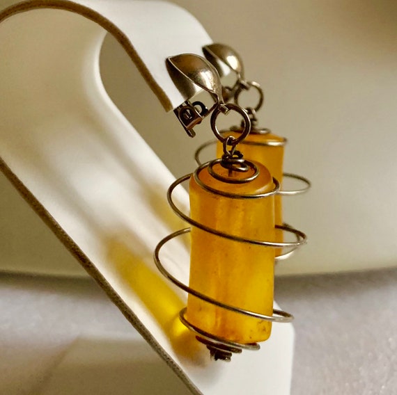 Vintage lucite amber earrings caged with steel sp… - image 6