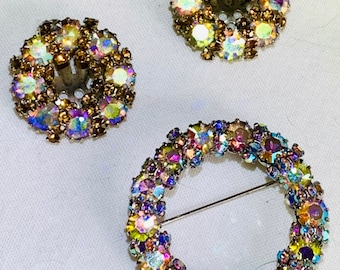 Weiss Aurora Borealis Brooch and Earrings Set 1950s AB Rhinestone Cluster Gold Tone Clip‑On Earrings Collectable Vintage Costume Jewelry