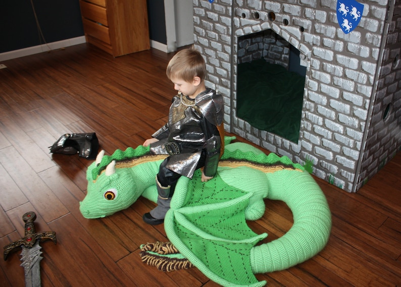 Kiefer the Forest Dragon Life-size Baby Dragon Pattern imagem 1