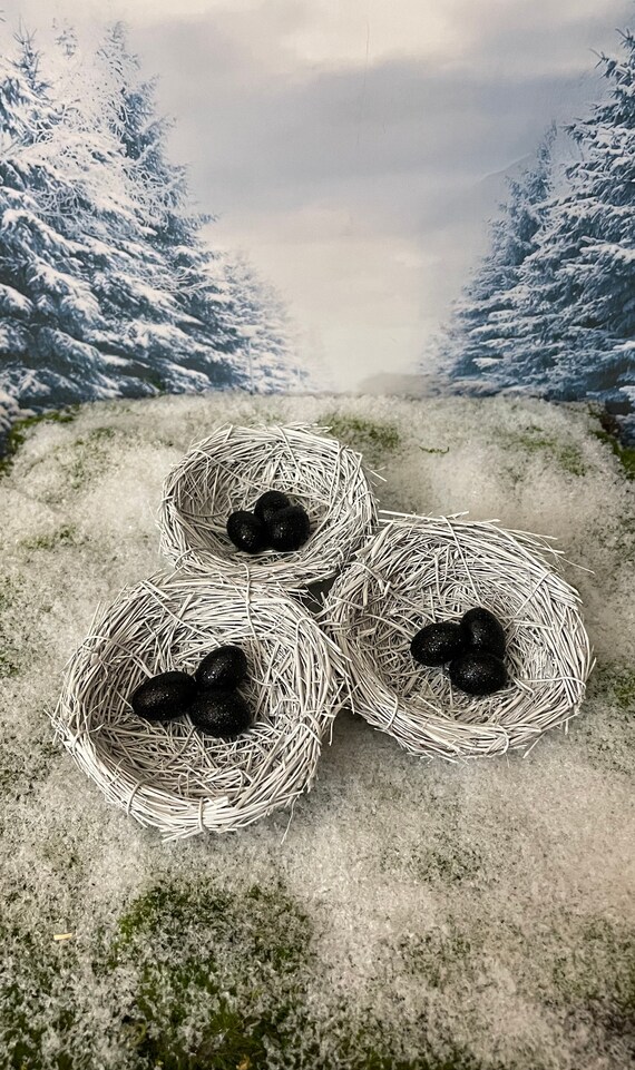 Nido Decorativo Realistico Con Uova In Schiuma – Perfetto Per Giardino, Casa, Ufficio E Decorazioni Natalizie
