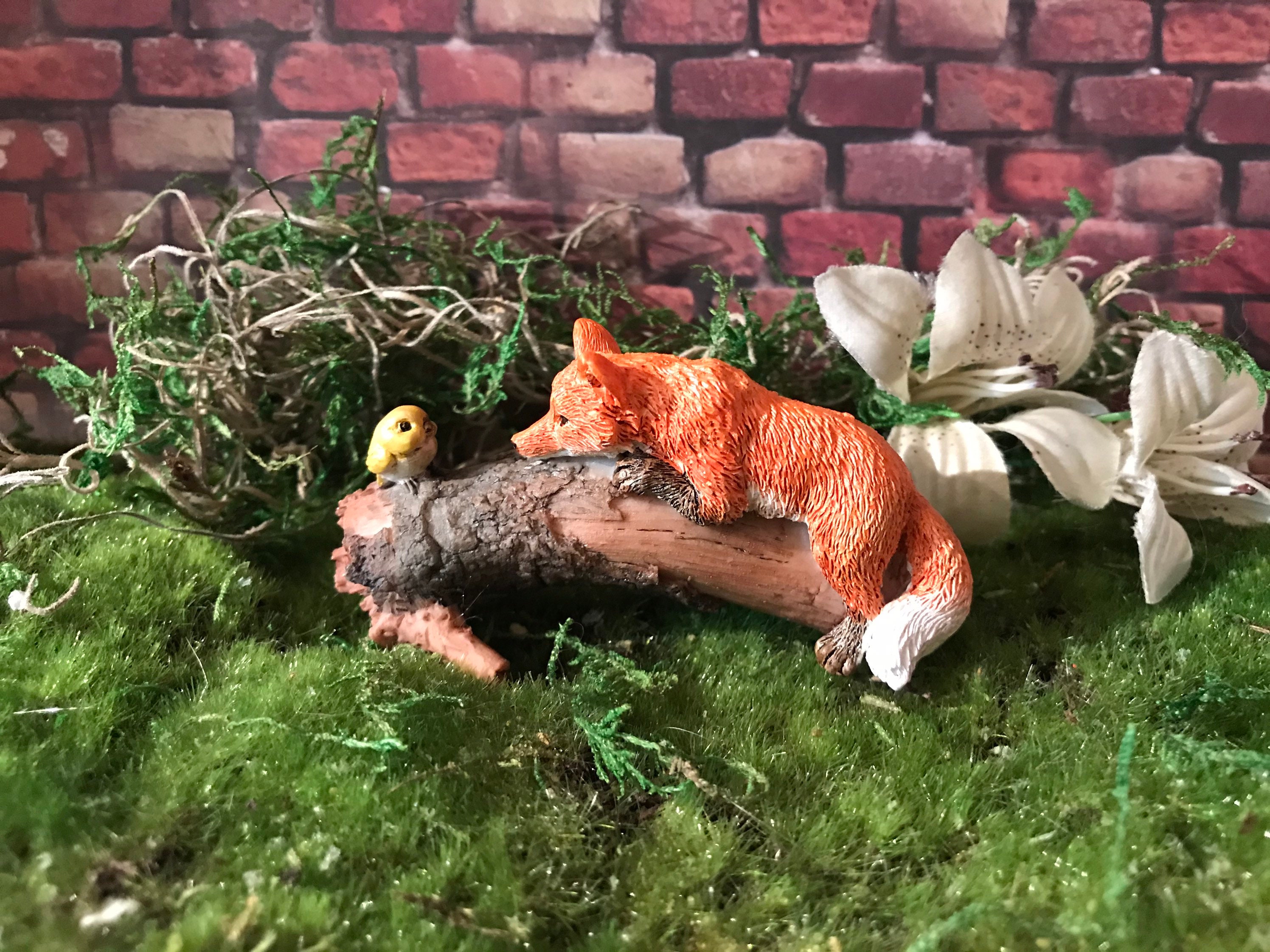 26 Best Fairy Garden Ideas And How To Make A Fairy House