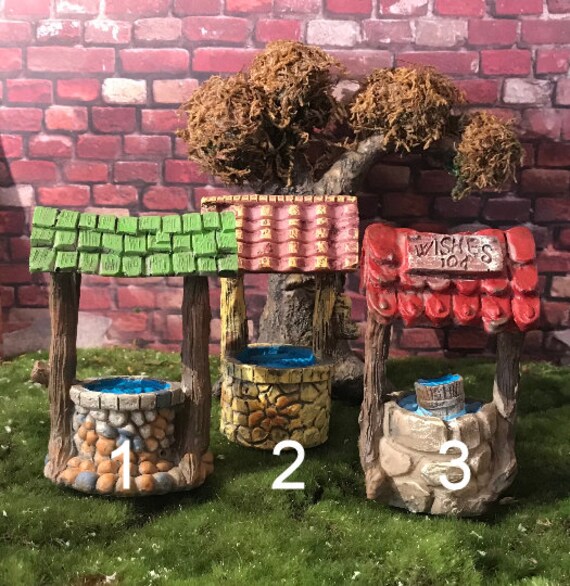 Miniature Wishing Well Fairy Garden Image 0