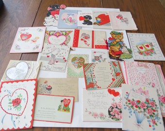 Lot Vintage 21 Valentine Cards Used