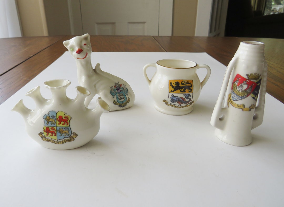 4 Vintage Crest Ware Little Vases Cat Brighton Dunkerque Llanfairfechan