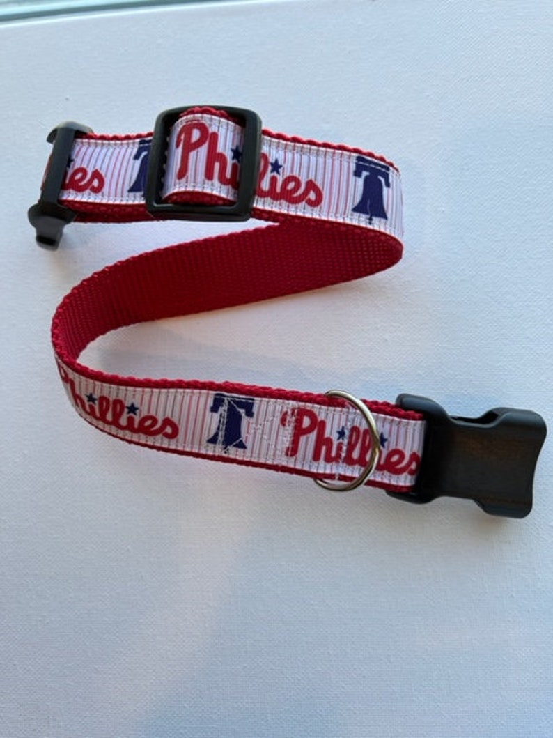 Philadelphia Phillies Dog Collar image 2