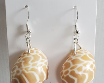 Handmade Muschel Ohrringe: Sterling Silber Ohrhaken, Strand Schmuck
