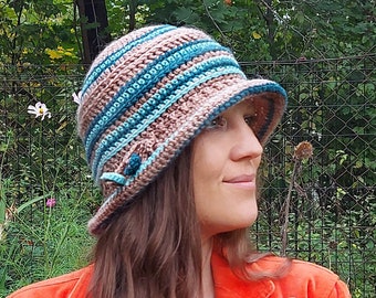 Wool crochet bucket hat, suitable for curly hair, adjustable circumference, L size by Hatmilia