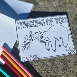 Tarjeta imprimible Pensando en ti para que los niños coloreen / Tarjeta de perezoso de simpatía para el mal día / Tarjetas para colorear