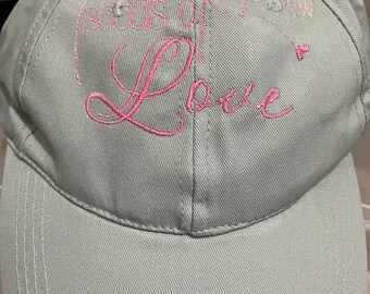 Coser siempre semillas de amor