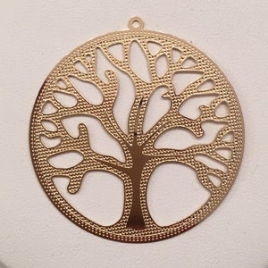 金張りの生命の樹のチャーム。両面。大きな生命の樹