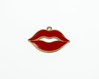 Red lip pendant Brazilian gold field 15mm