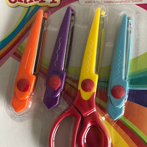 Decorative Scissor Set. 4 in 1 interchangeable blades