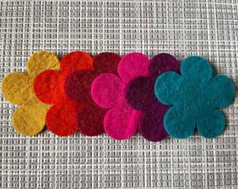 100% wool felt multicolour flowers. 6 pack. 9cm