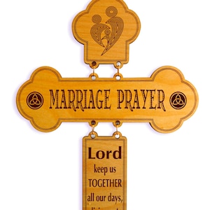 Croix de mariage gravée | Cadeau de 5e anniversaire pour couple | Cadeaux religieux pour couple nouvellement marié | Cadeaux pour jeunes mariés, M. et Mme Christian