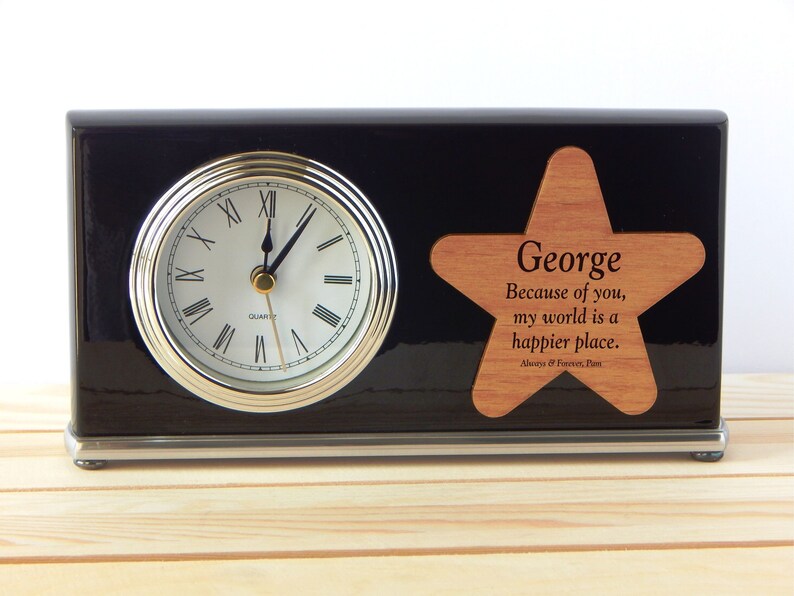 Секундомер механический. Dad карманные часы. Dad clock. Часы настенные лове. Винил часы миньоны.