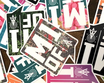 Adesivo com logotipo Master of 1 "Blind Box"