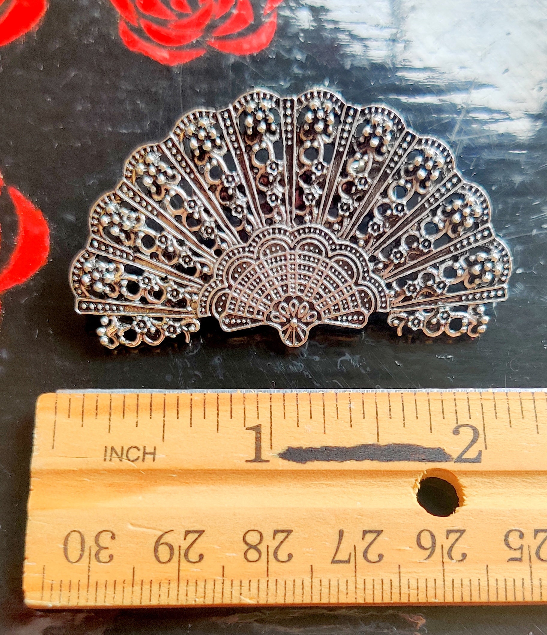 Silver Flamenco Shawl Brooch Lightweight Mantoncillo & Pico Pin Spanish Style Accessory