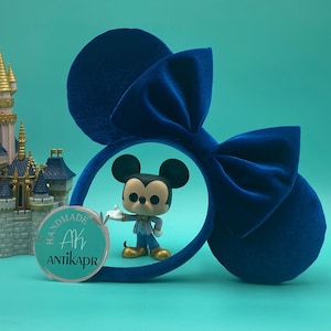 Blue Velvet Disney ears, Disney Ears, Blue velvet ears, Disney Ears Headband, Mickey Minnie Mouse, Blue Minnie ears, Velvet Disney Ears.