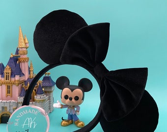 Black Velvet Disney ears, Disney Ears, black velvet ears, Disney Ears Headband, Mickey Minnie Mouse, Black Minnie ears,Velvet Disney Ears.